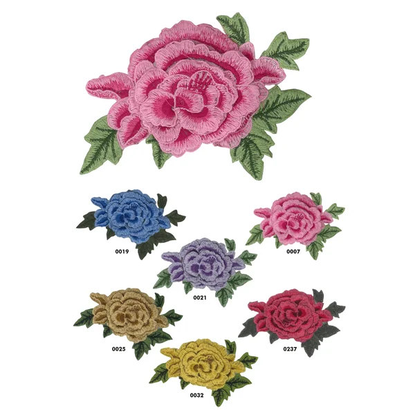 Aplicación Bordada Flor Relieve 3D J5