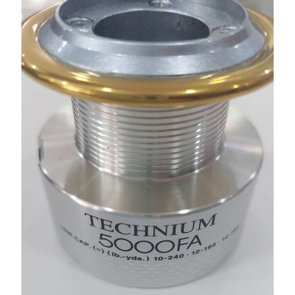 Bobina Shimano Technium 5000FA