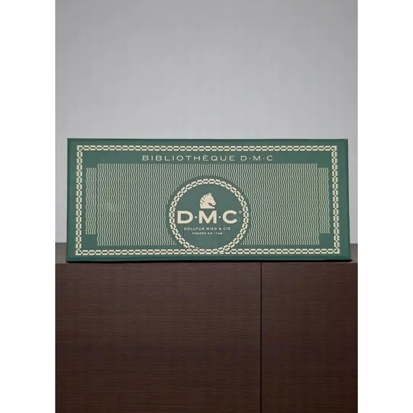 Caja pequeña de DMC