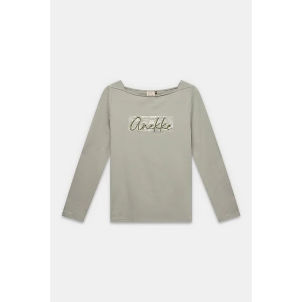 Camiseta de manga larga y logo