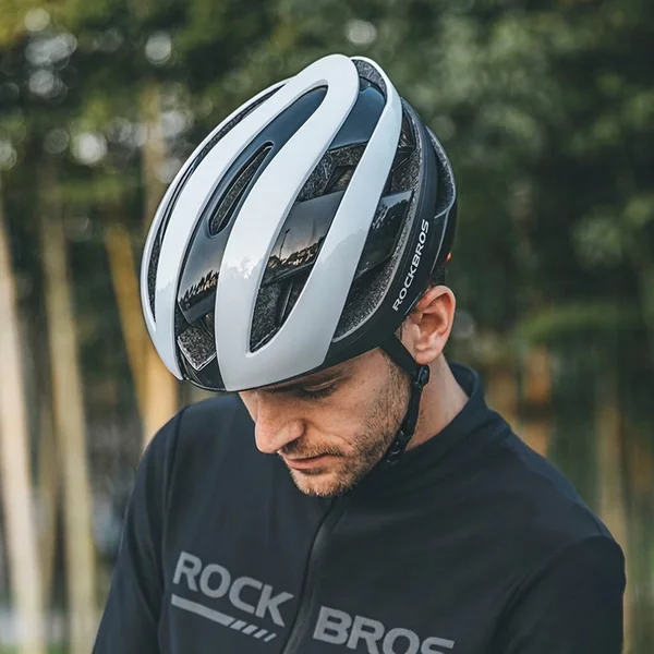 Casco de bicicleta ajustable y ultraligero