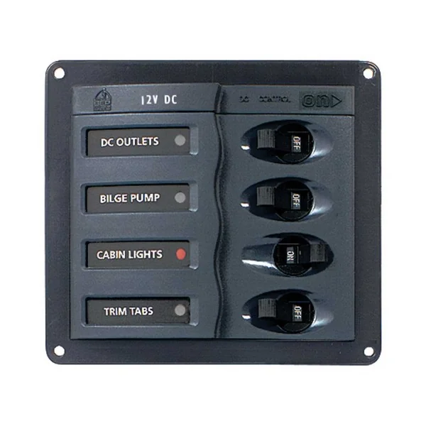 Cuadro eléctrico con 4 disyuntores de CC Classic