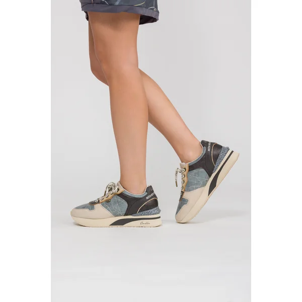 Deportivos azules y beige - Imagen 2