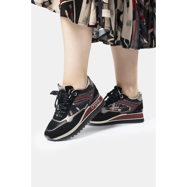 Deportivos plataforma negro estampado - Imagen 2