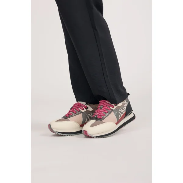 Deportivos rosa y blancos - Imagen 2