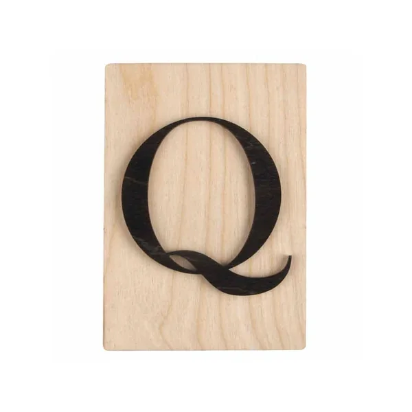 Letra de madera negra 'Q' 14.8 x 10.5 cm