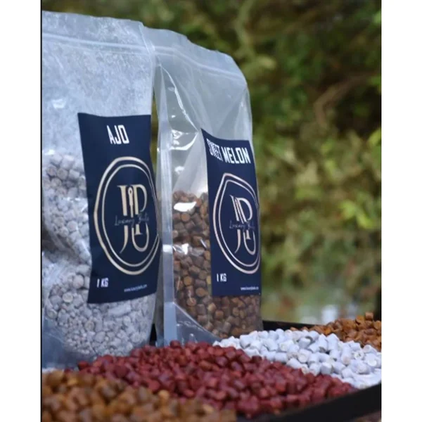 Luxury Baits Tandoori Micropellets - Arapaima Fishing