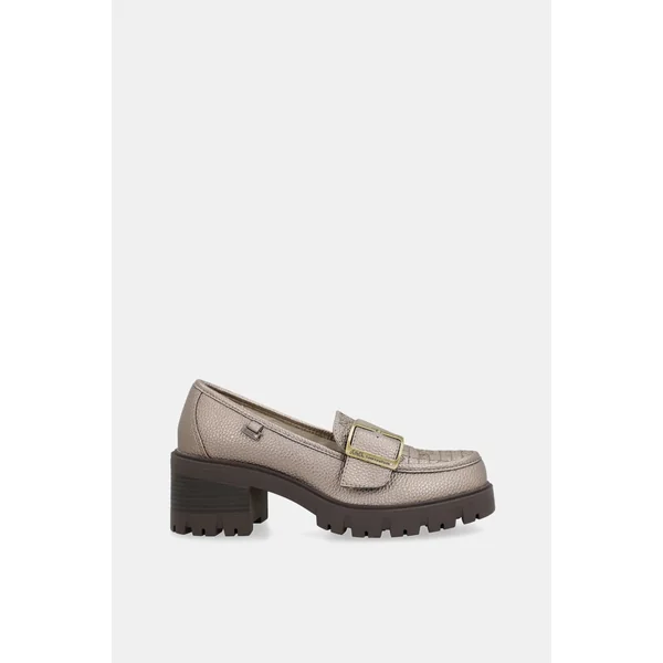 Mocasines dorados