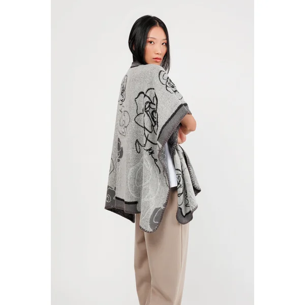 Poncho con cinturón beige y negro - Imagen 3