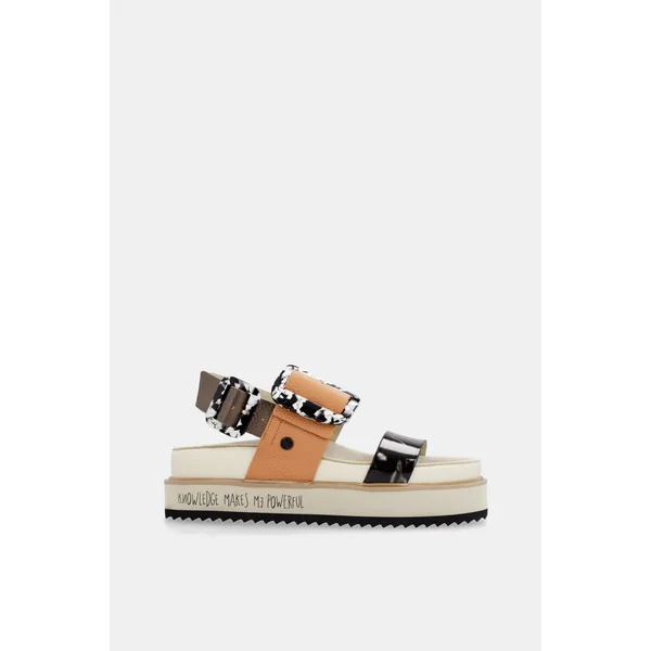 Sandalias plataforma naranjas y negras